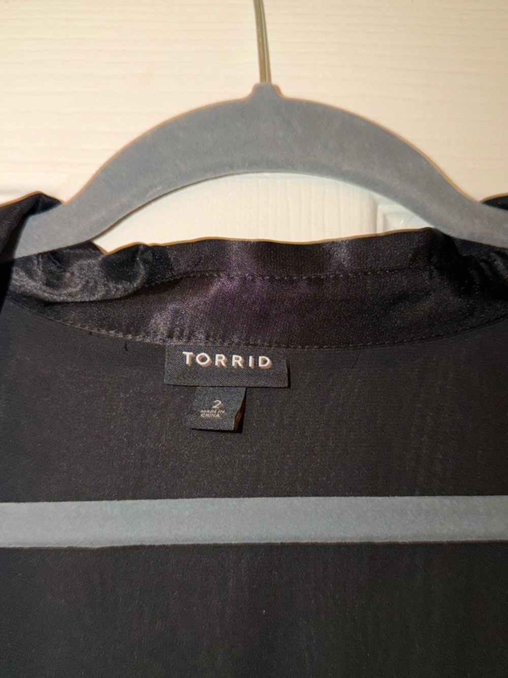 torrid Black Sheer Button-Front Blouse - Picture 5 of 7